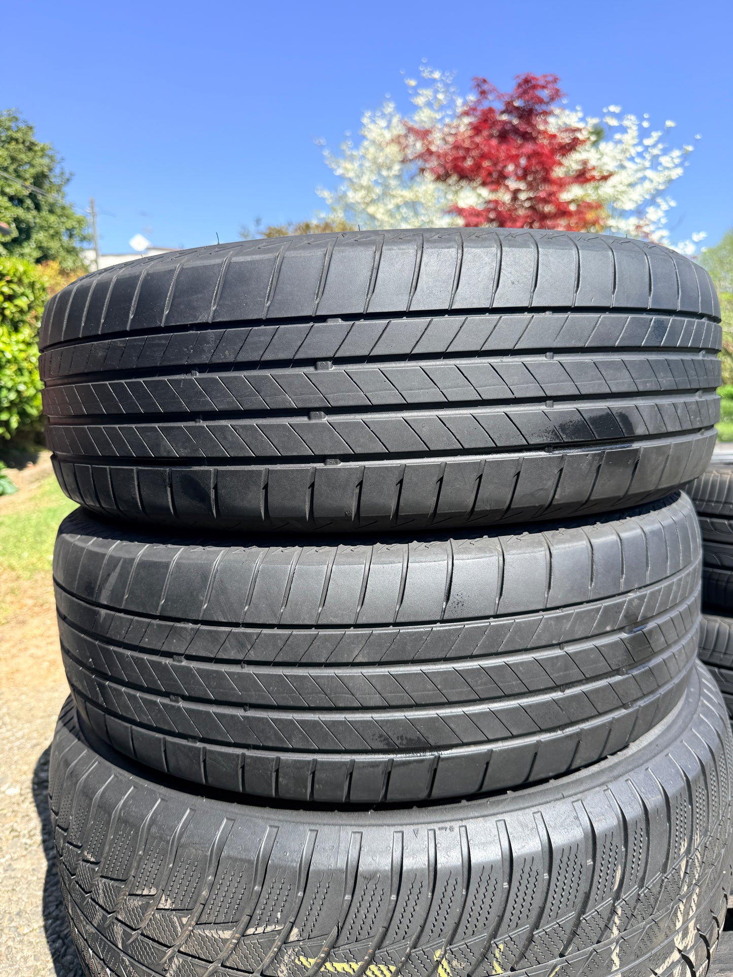 205/60/16 - Estive - Bridgestone - DOT 2020/2021 - Usato