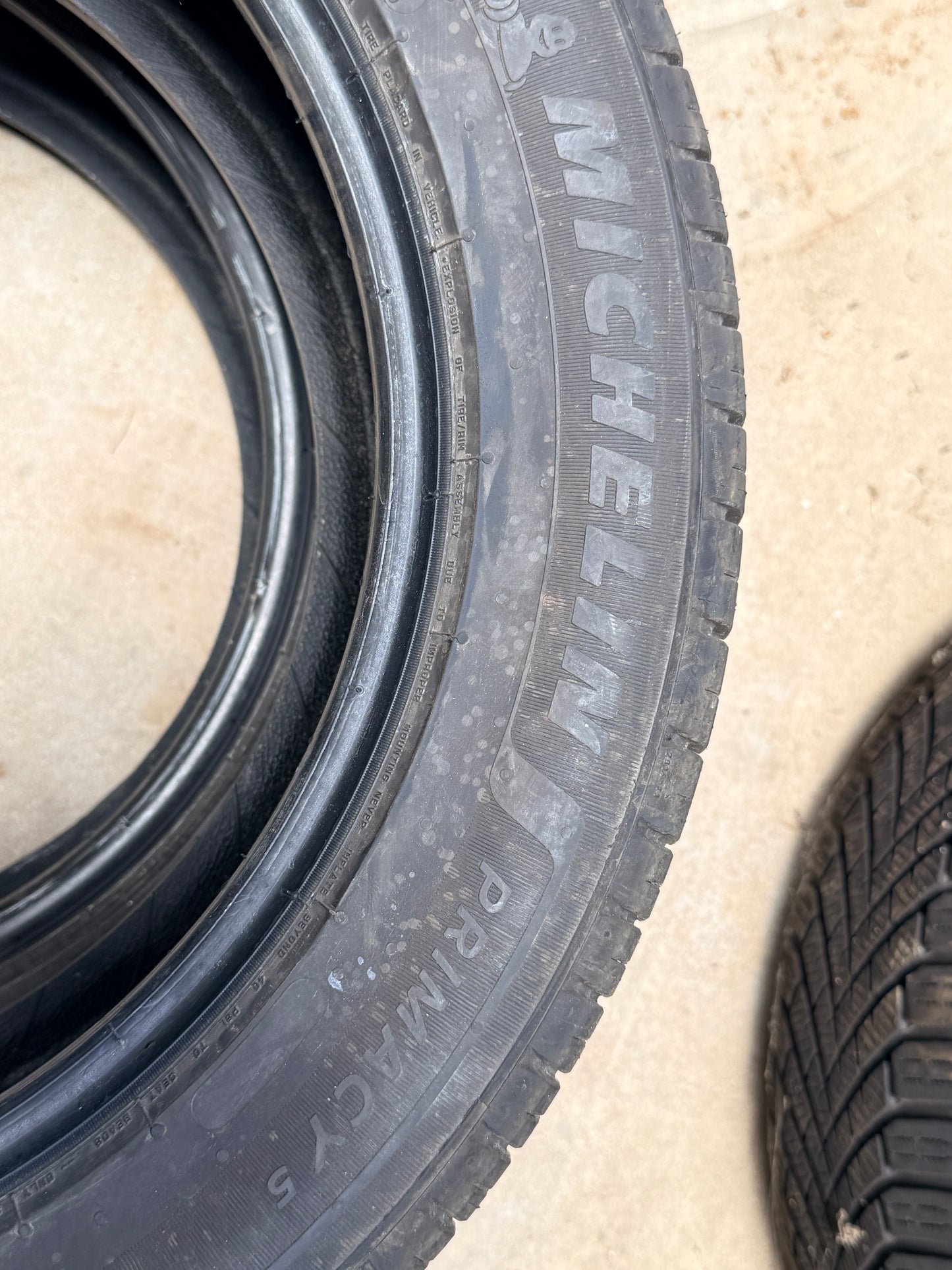 205/55/16-Estive-Michelin-DOT 2025-Usato