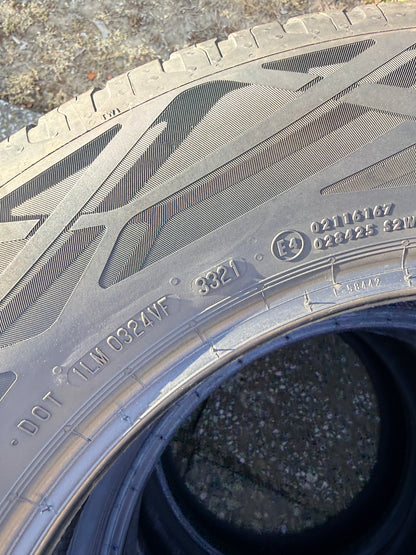 215/65/17 - Estive - Continental - DOT 2021 - Usato