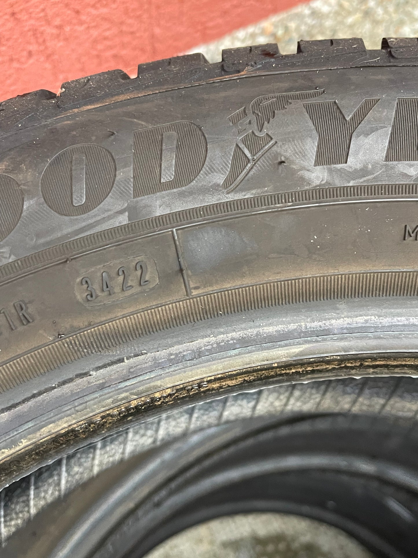 195/60/18 invernali Goodyear - Gomme Usate