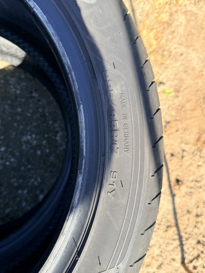 225/45/17 - Estive - Goodyear - DOT 2017 - Usato