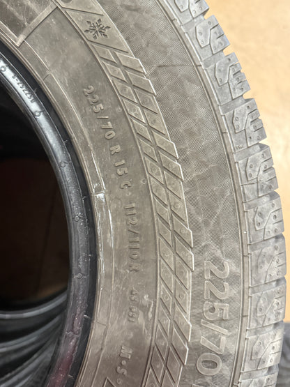 225/70/15C - 4 stagioni - Continental - DOT 2021 - Usato