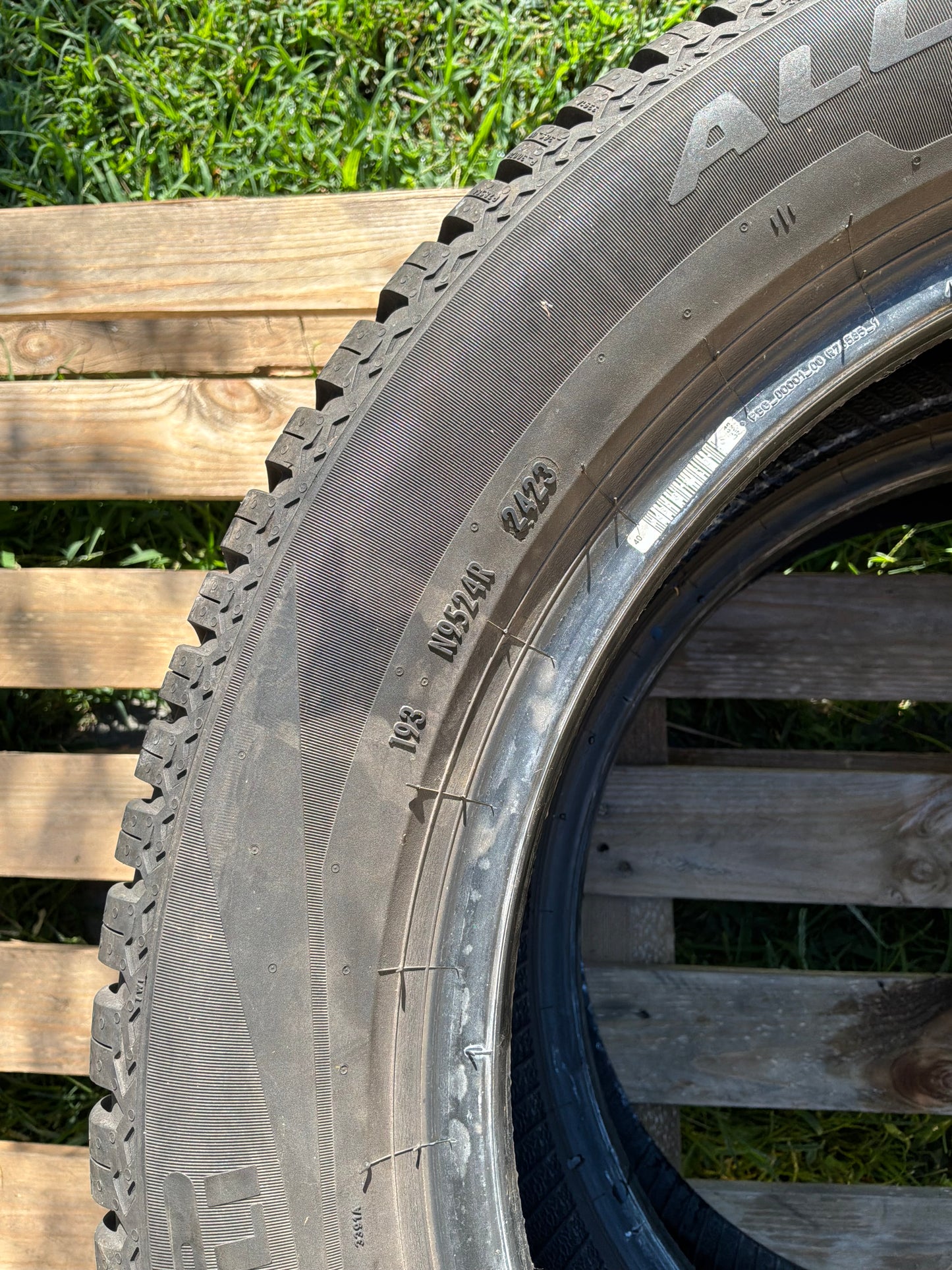 205/55/17 - 4 stagioni - Pirelli - DOT 2023 - Usato