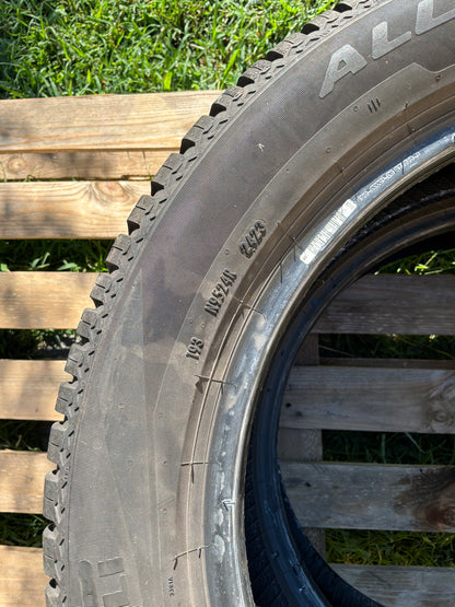 205/55/17 - 4 stagioni - Pirelli - DOT 2023 - Usato