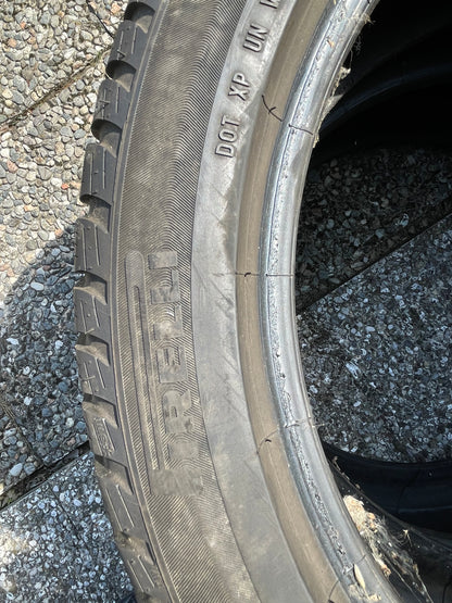 275/40/18 - Invernali - Pirelli RFT - DOT 2017 - Usato