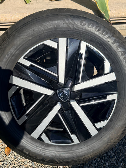 SOLO Cerchi 16” - Peugeot 2008 - Originali - Usato