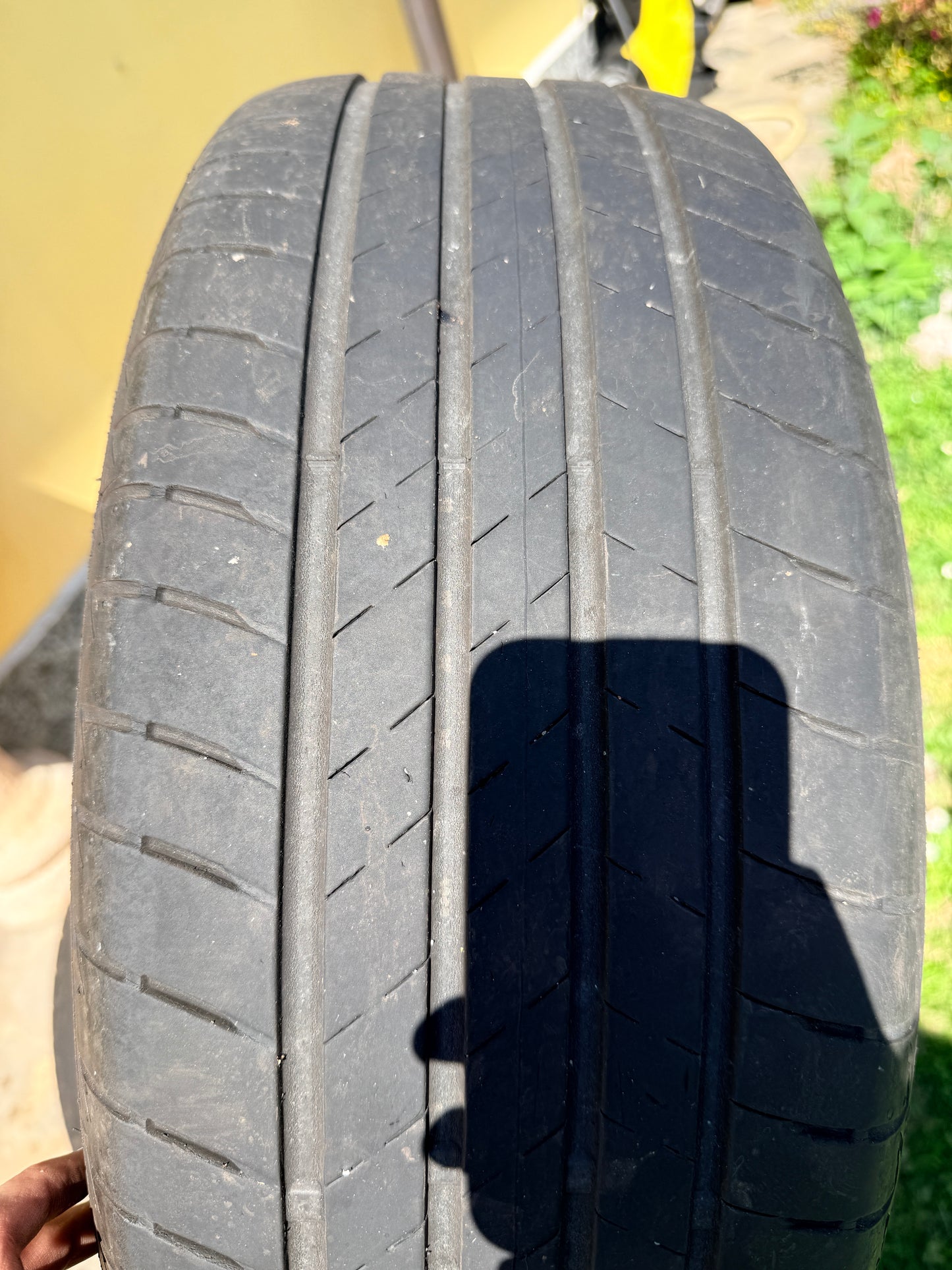 235/55/18 - Estive - Hankook/Bridgestone - DOT 2023/2024 - Usato