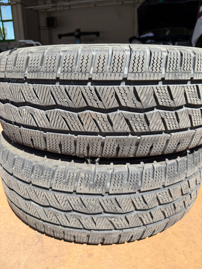 215/65/16C - Invernali - Hankook - DOT 2022 - Usato