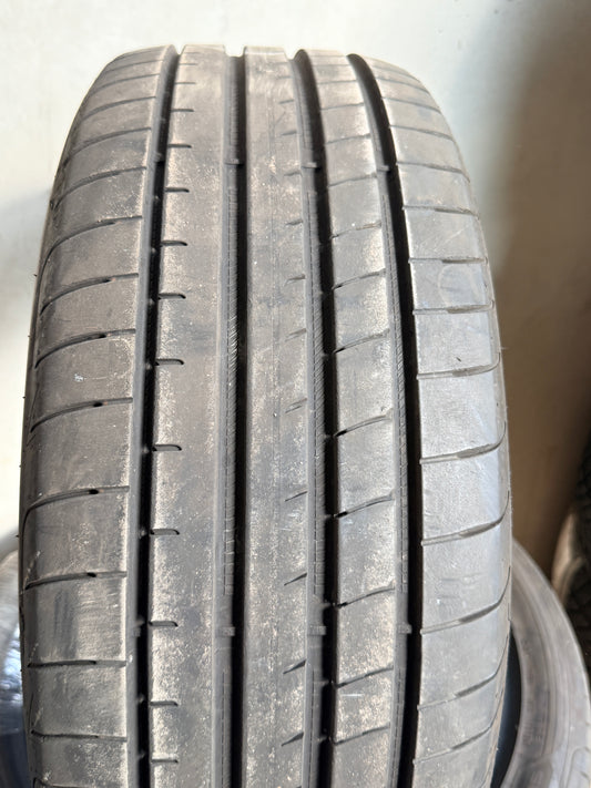 235/45/20 - Estive - Goodyear - DOT 2024 - Usato