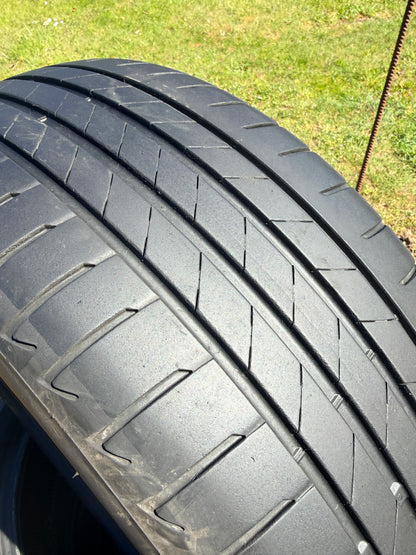 225/45/18 - Estive - Bridgestone - DOT 2021 - Usato