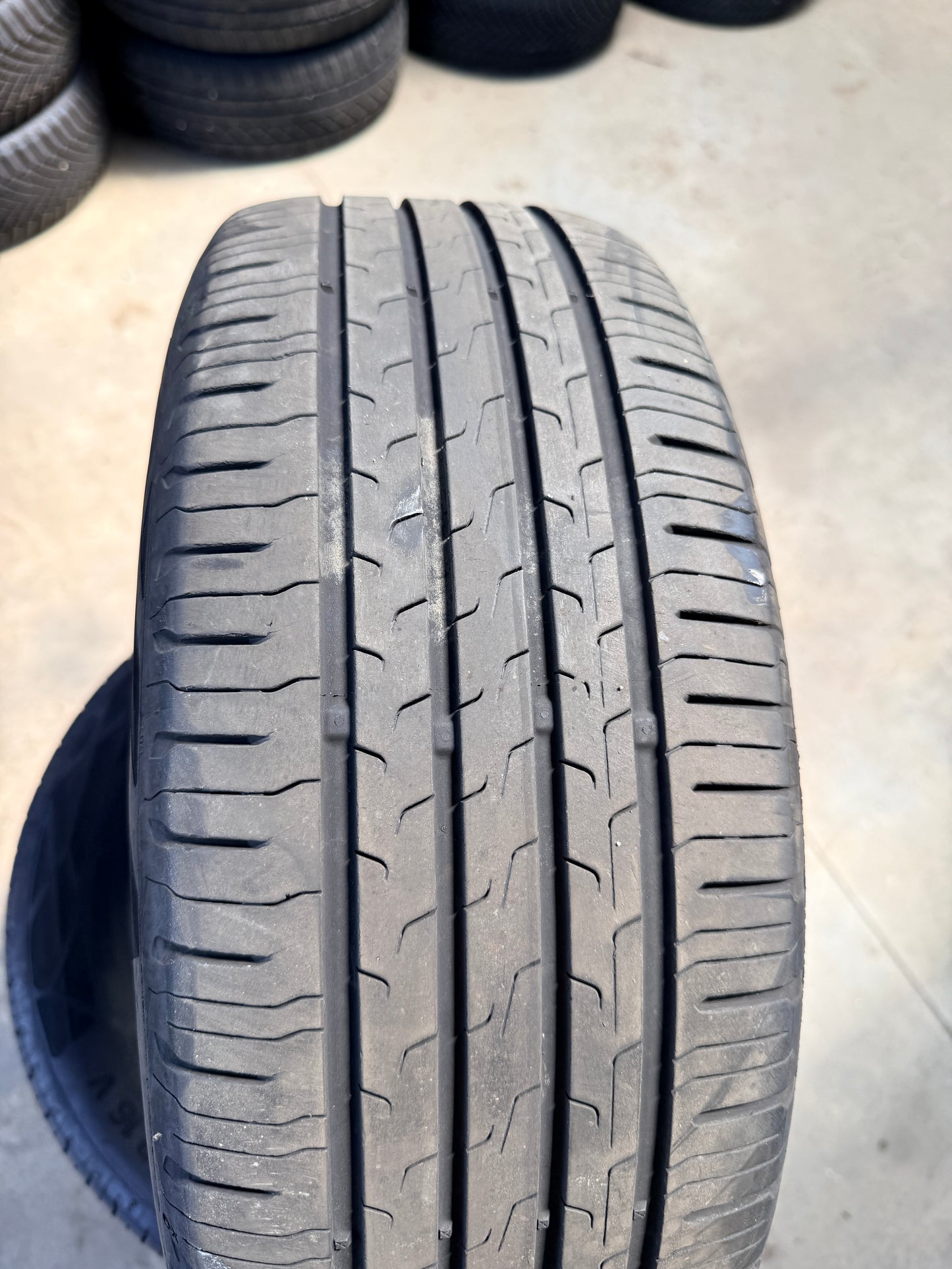 205/55/16-Estive-Continental-DOT 2021/2023- Usato