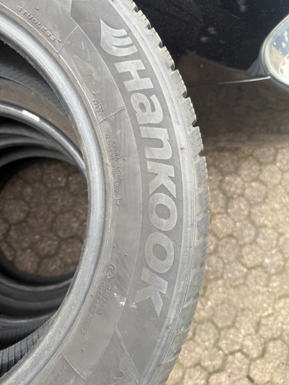 225/60/17 - Invernali - Hankook - DOT 2019 - Usato