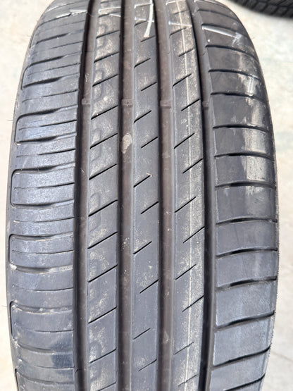 225/45/18 - Estive - Goodyear - DOT 2023 - Usato