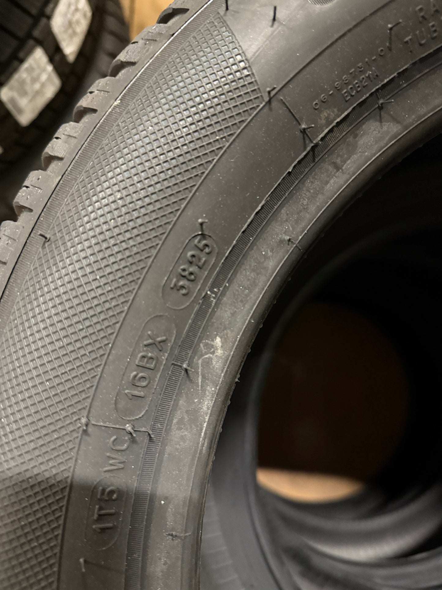 205/55/16-4 stagioni-Kleber-DOT 2025-Nuovo