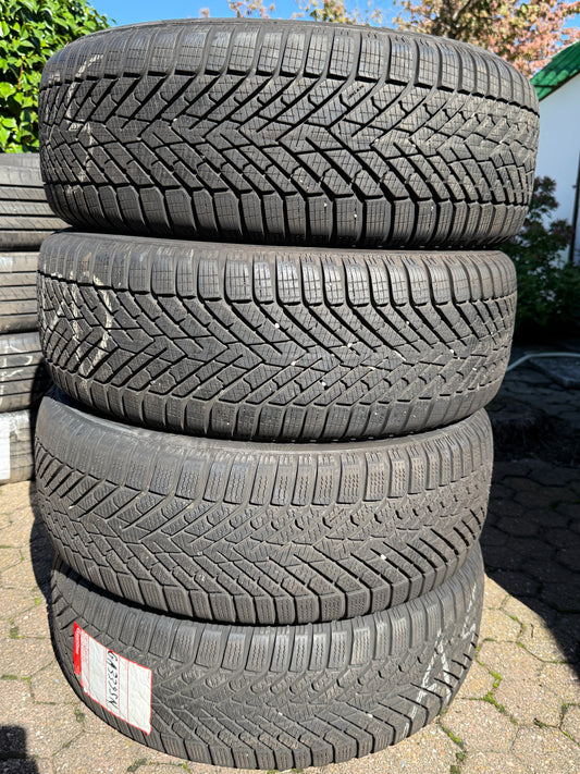 225/55/18 - Invernali - Pirelli - DOT 2023 - Usato