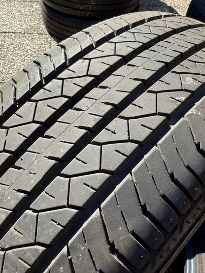 235/55/18 - Estive - Dunlop - DOT 2022 - Usato