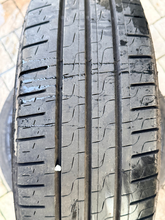 215/70/15C - Estive - Pirelli - DOT 2024 - Usato