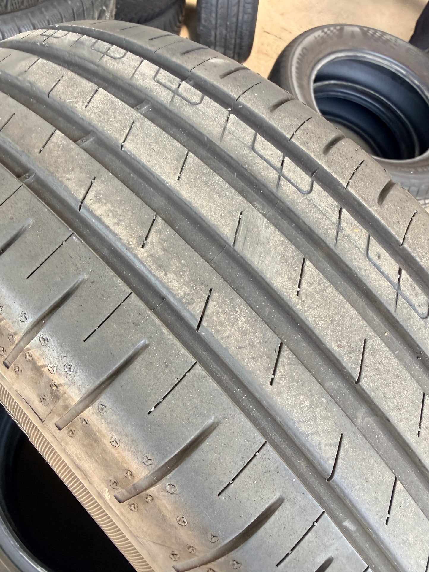 205/60/16 - estive - Goodyear - DOT 2020 - Usato