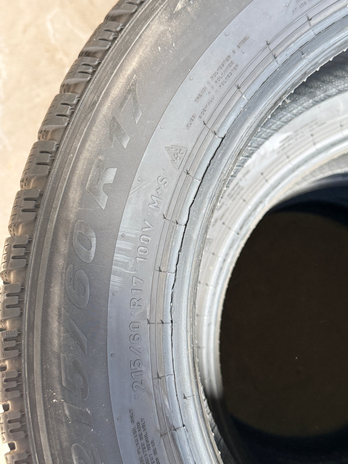 215/60/17 - Invernali - Pirelli - DOT 2021/2022 - Usato