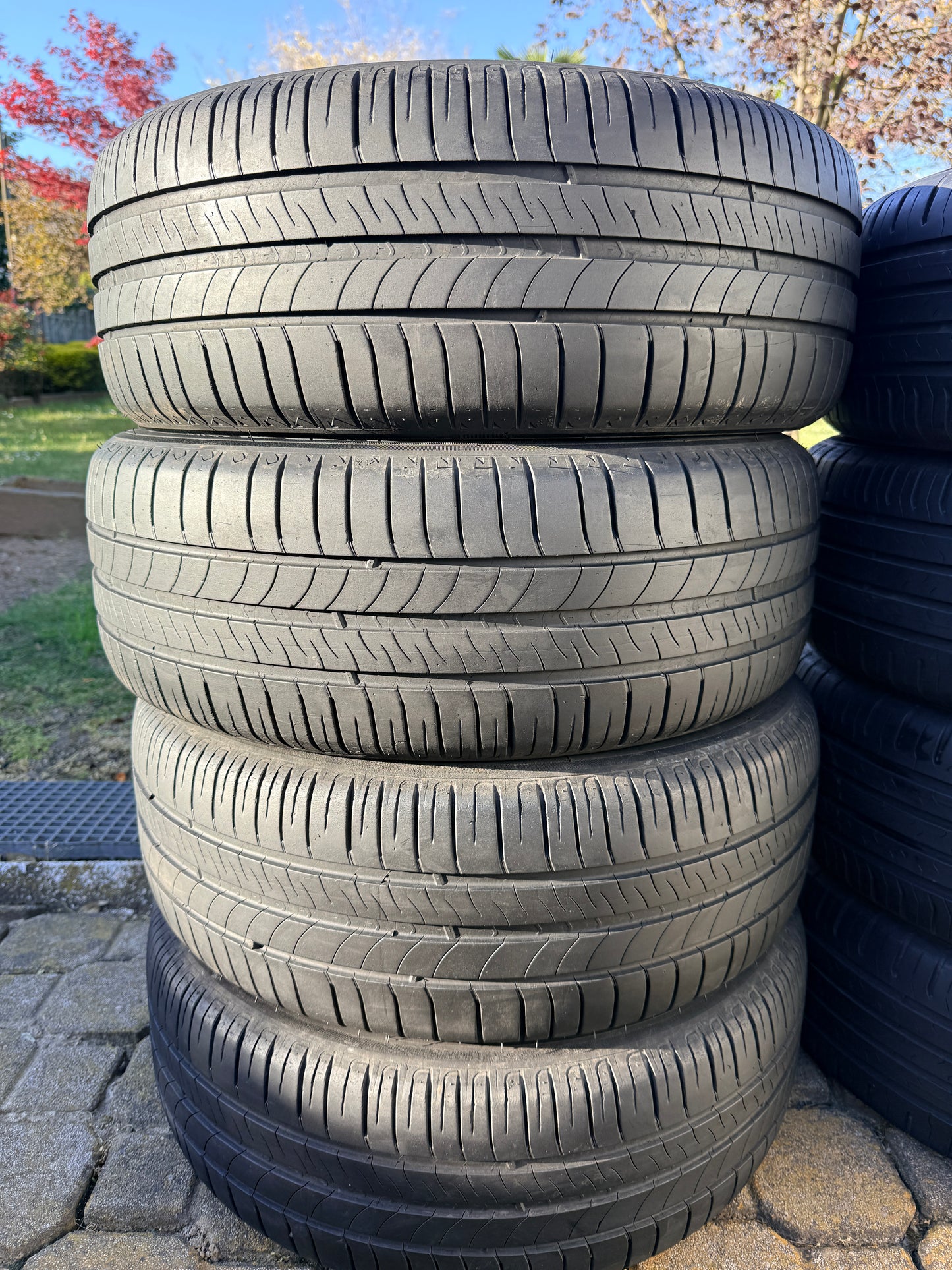 205/55/16-Estive-Michelin/-DOT 2016-Usato