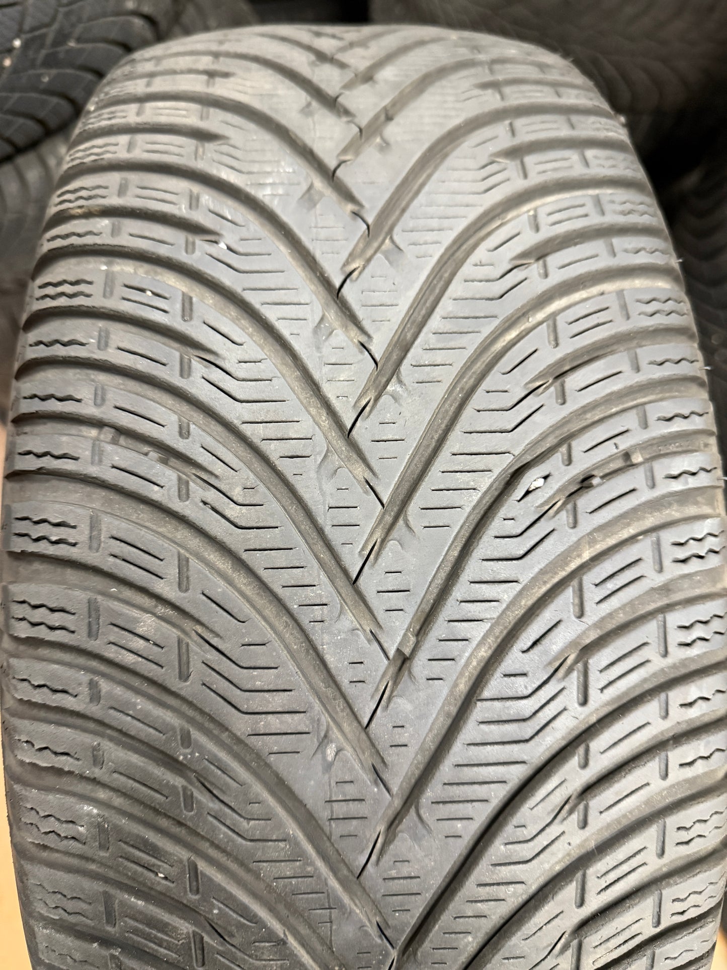 215/50/17 - Invernali - Kleber - DOT 2022 - Usato