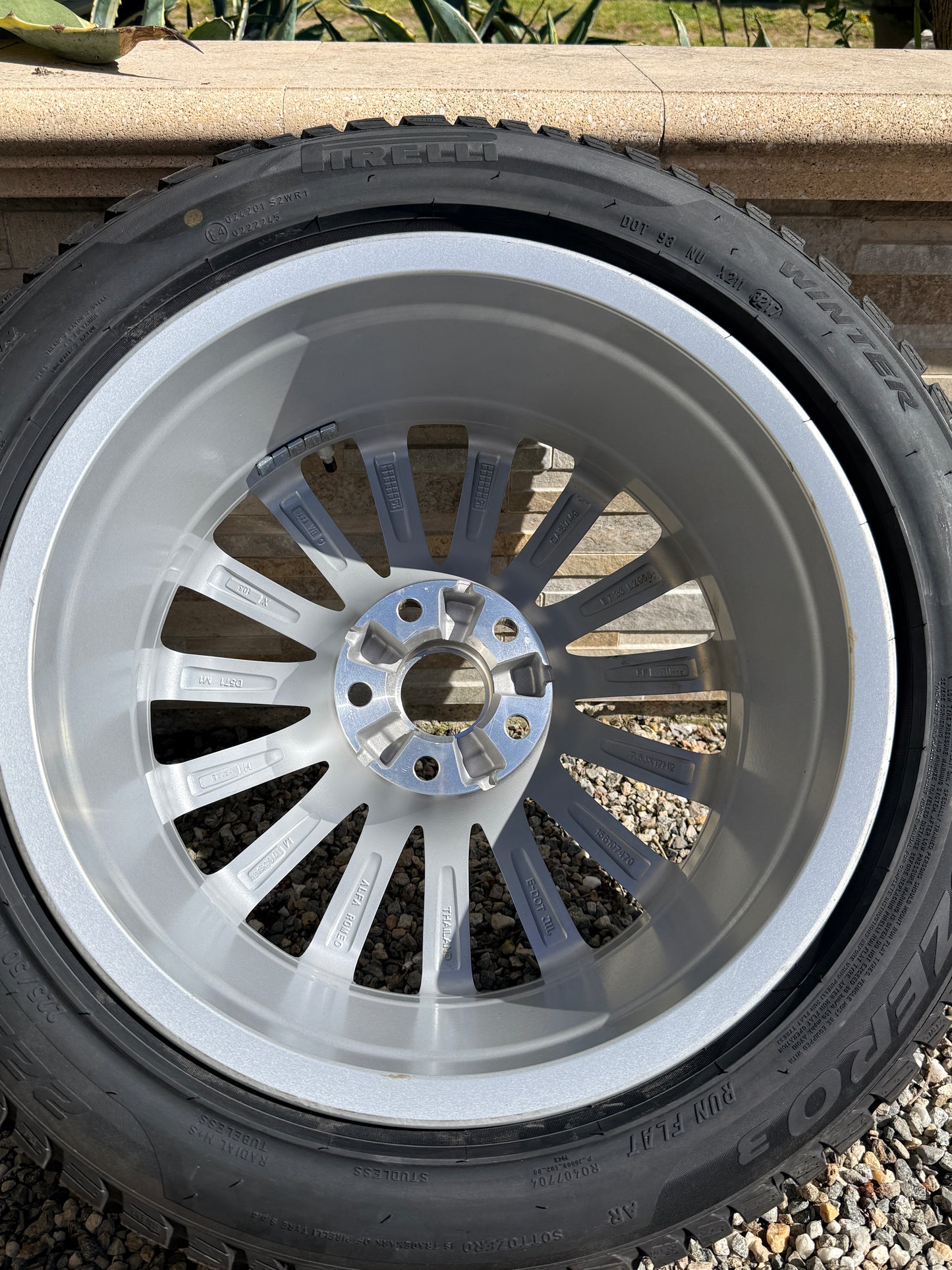 Cerchi + gomme invernali 17” - Alfa Romeo Giulia - Originali - Nuovo