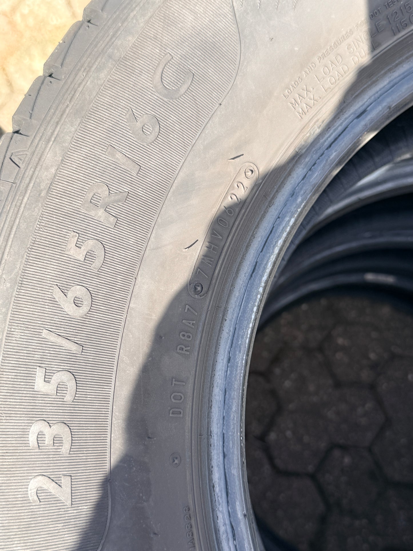 235/65/16C - estive - Infinity - DOT 2022 - Usato