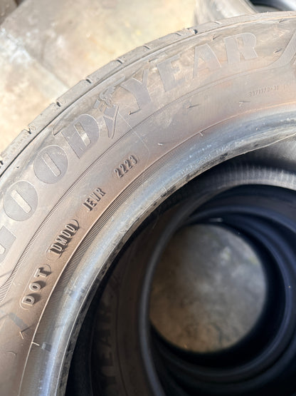 225/55/17 - estive - Goodyear - DOT 2023 - Usato