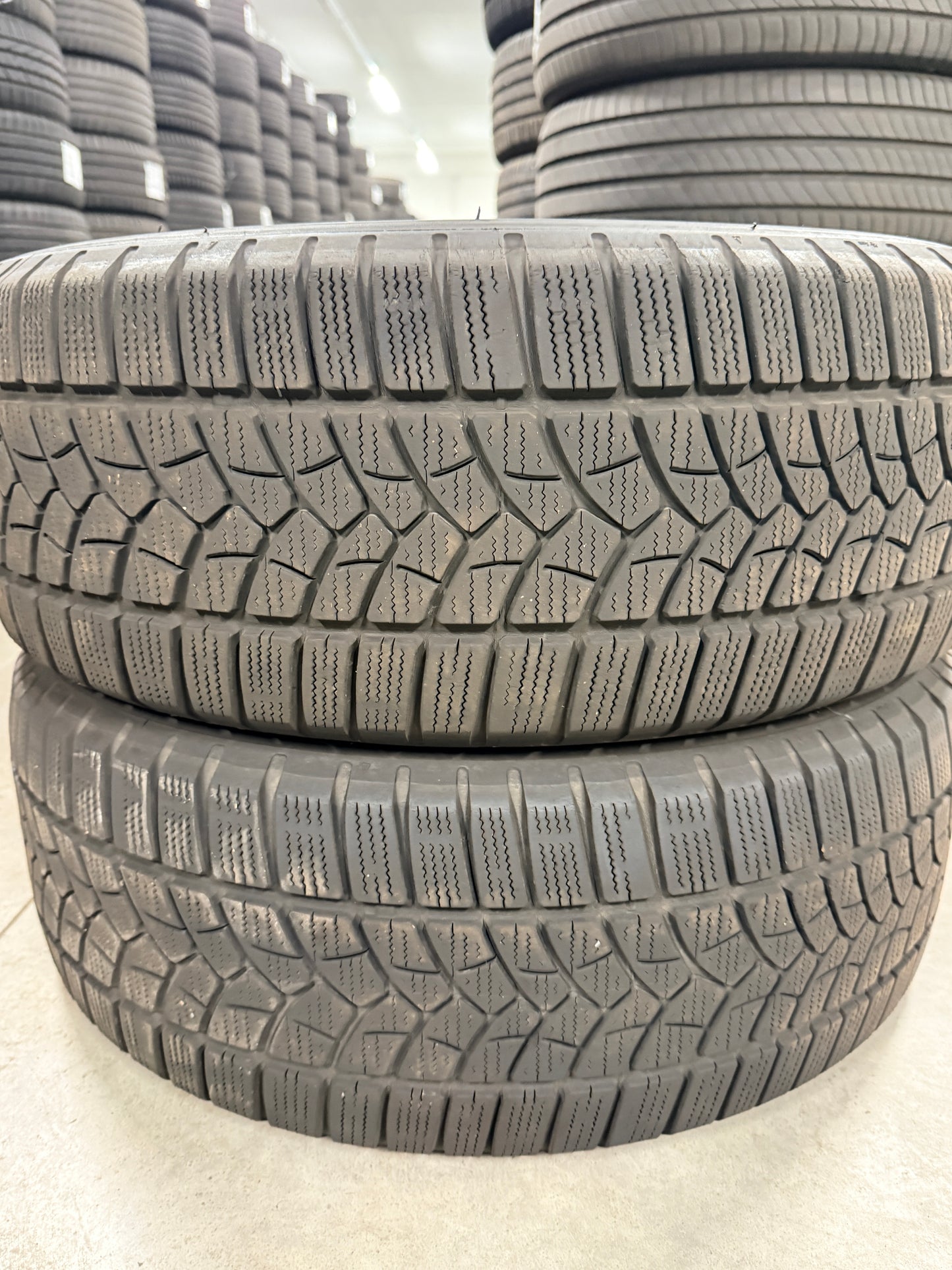 235/60/17 - Invernali - Firestone - DOT 2021 - Usato