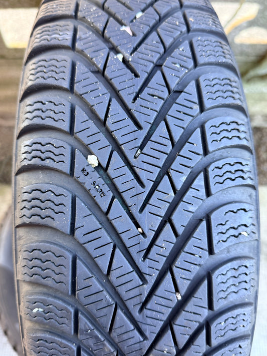 175/65/14- Invernali - Pirelli - DOT 2019 - Usato