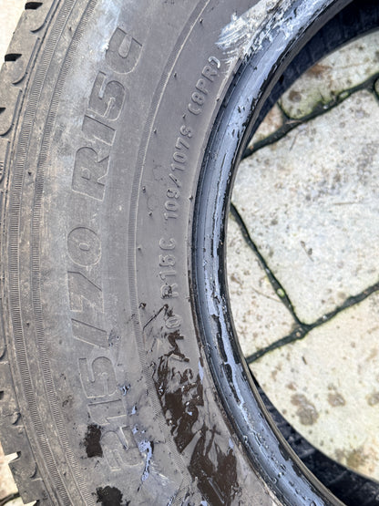 215/70/15C - Estive - Pirelli - DOT 2024 - Usato