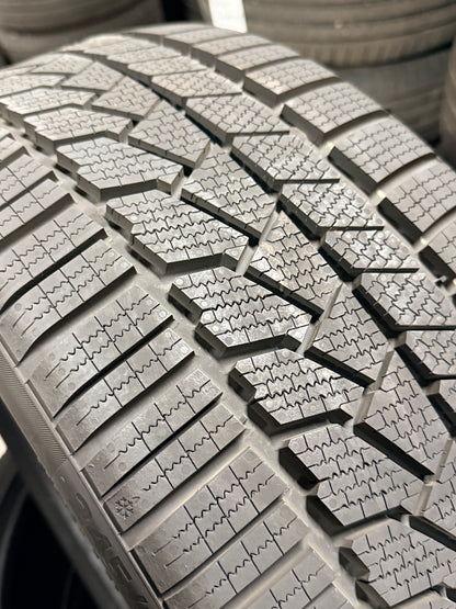 245/35/21 - Invernali - Continental - DOT 2023 - Usato