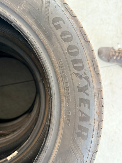 195/55/16 - Estive - Goodyear - DOT 2022 - Demo