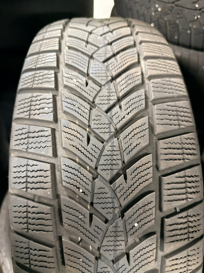 225/55/19 - Invernali - Goodyear - DOT 2021 - Usato