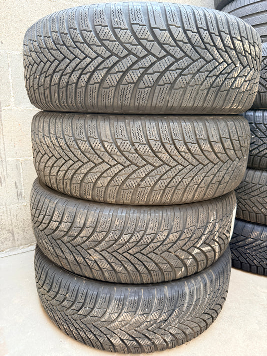 215/60/17 - Invernali - Firestone - DOT 2020 - Usato