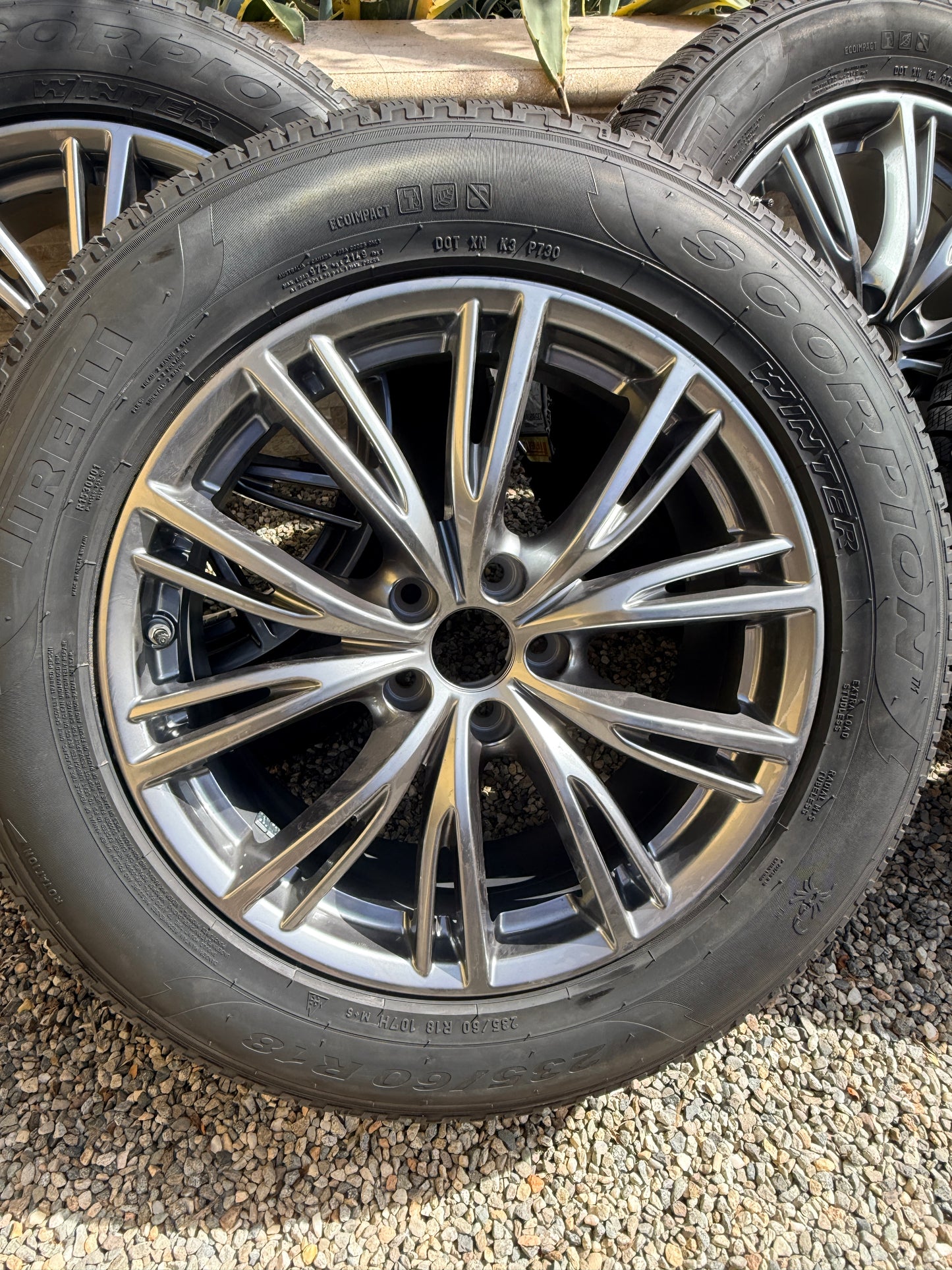 Cerchi + gomme invernali 18” - Alfa Romeo Stelvio - Originali - Nuovo