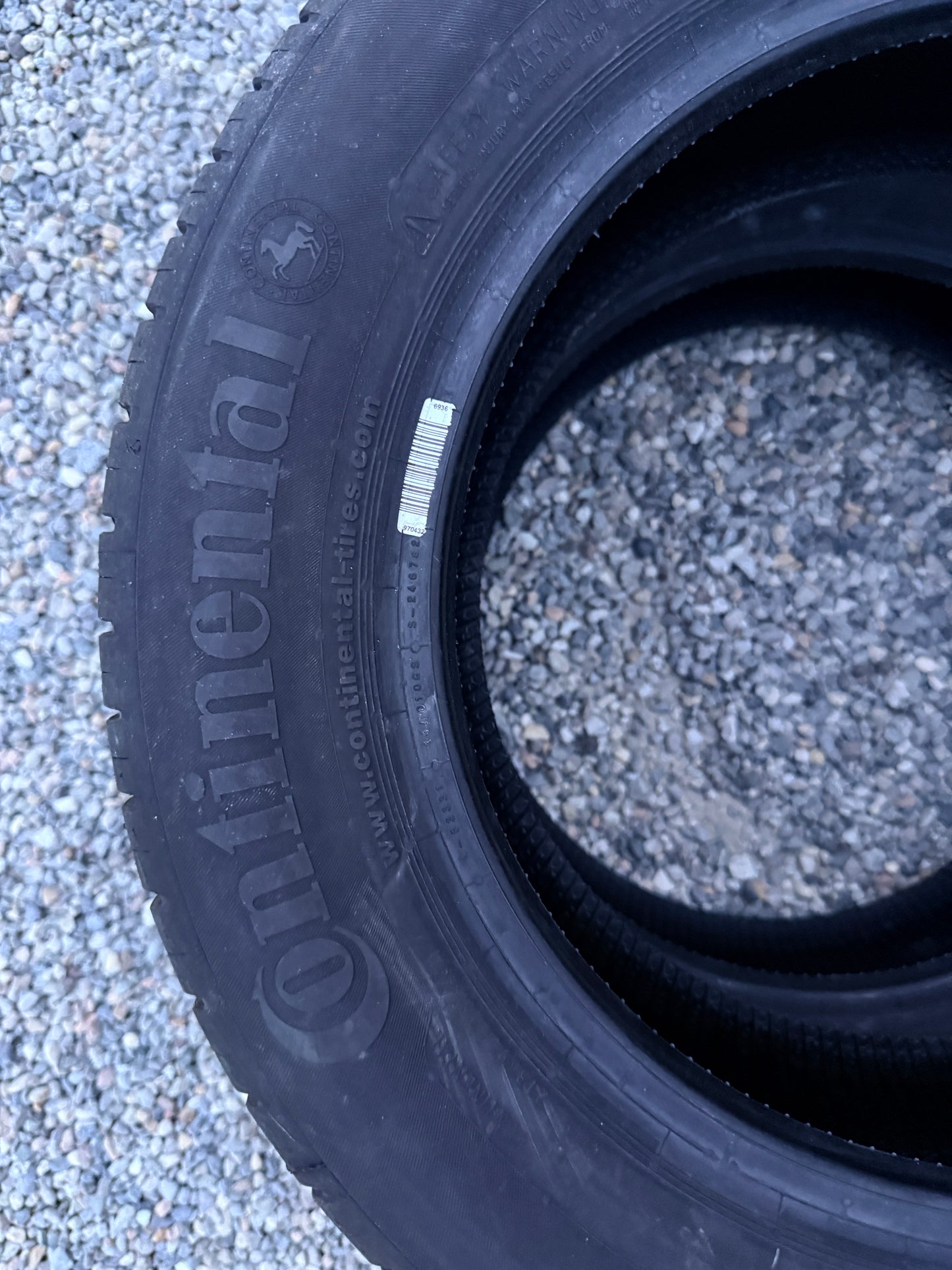 175/65/14 - Estive - Continental - DOT 2018 - Demo