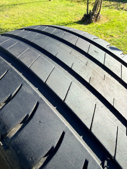 235/55/19 - Estive - Michelin - DOT 2018 - Usato