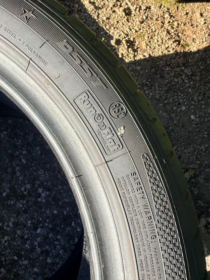 245/40/17 - Estive - Dunlop RFT - DOT 2016 - Usato