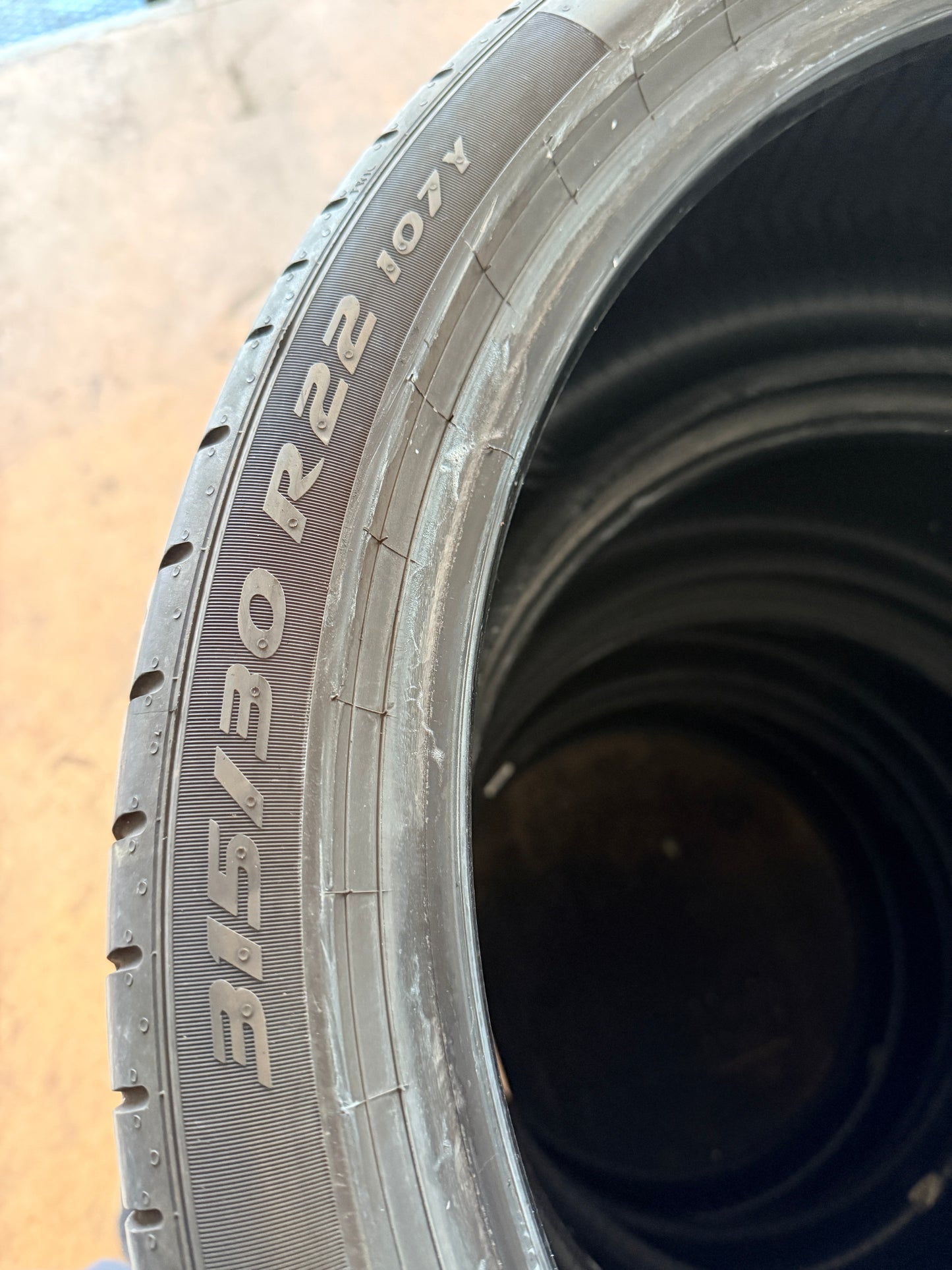 315/30/22-275/35/22- Estive - Pirelli - DOT 2024 - Usato