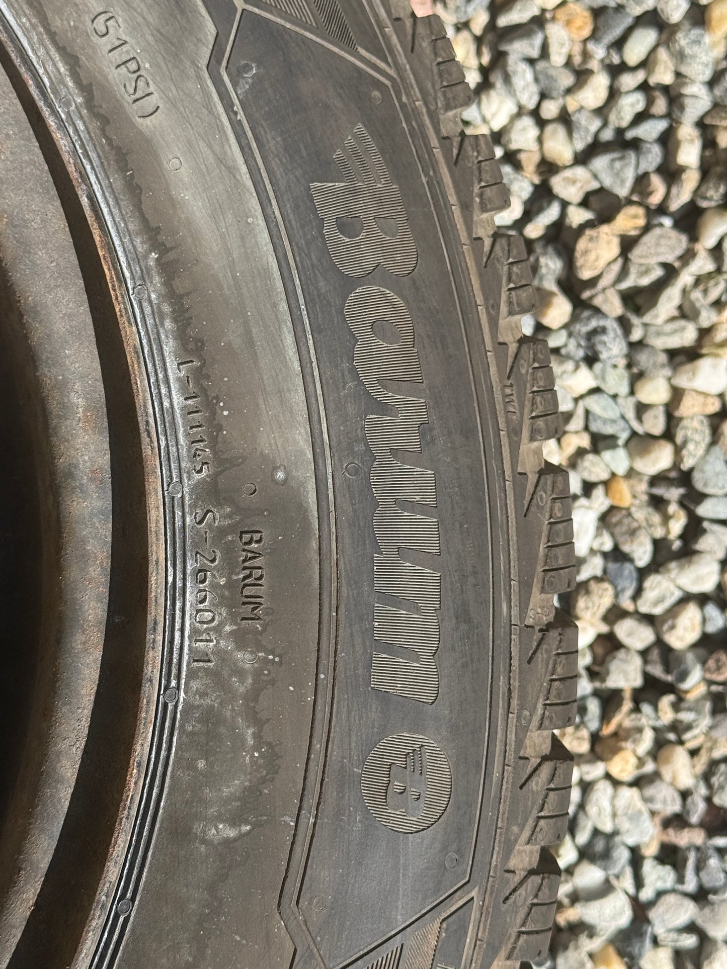 Cerchi e gomme 185/65/15 - Barum - Peugeot 208 - Usato