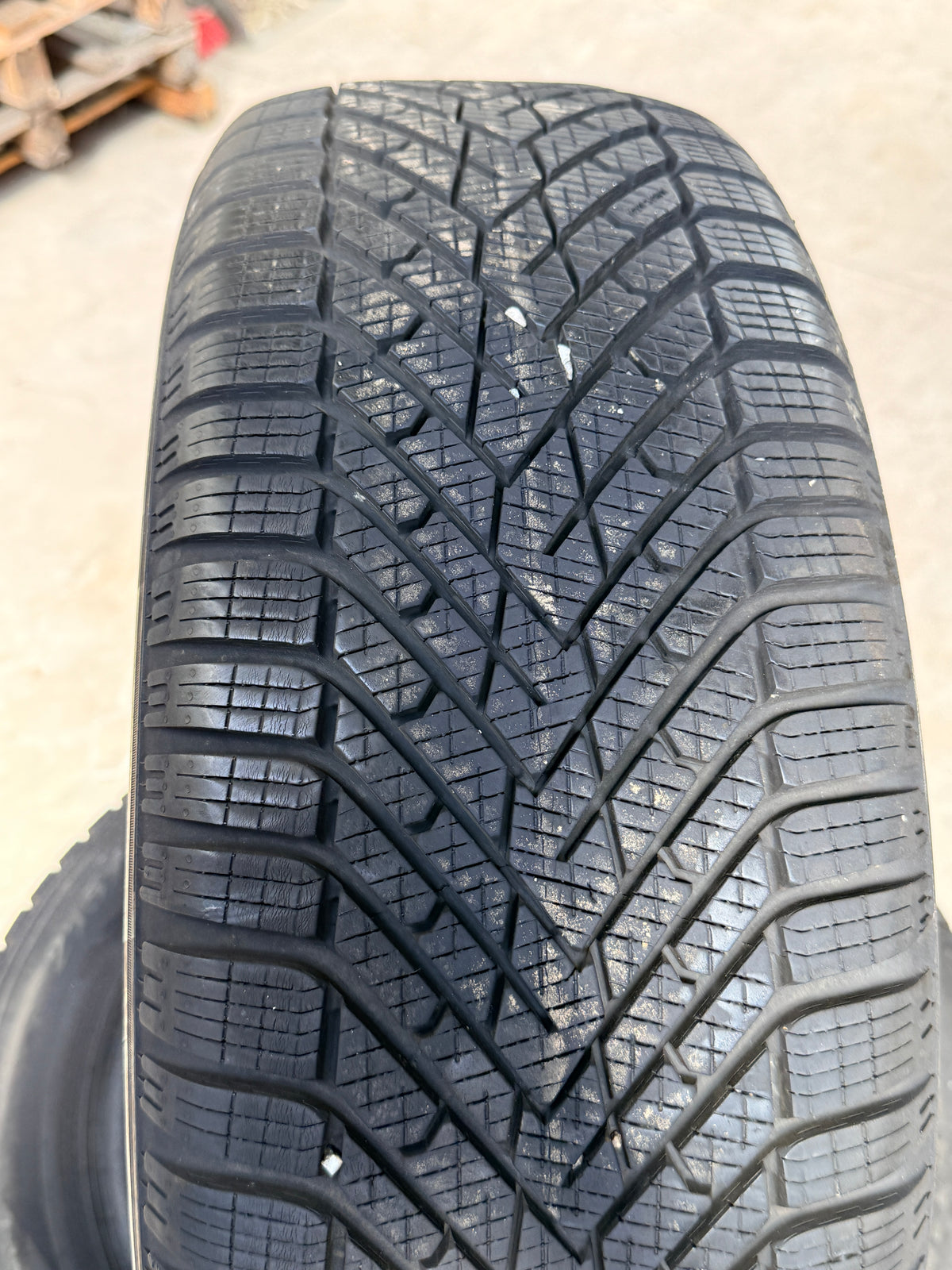 215/60/17 - Invernali - Pirelli - DOT 2021/2022 - Usato