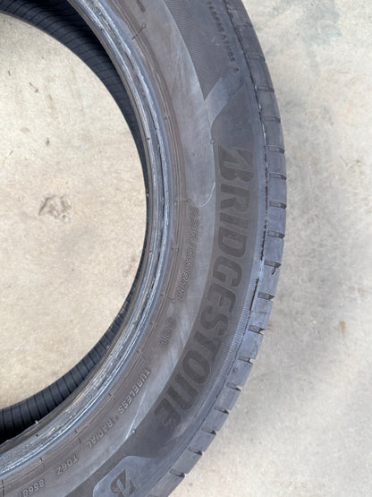 225/55/18- Estive- Bridgestone - DOT 2023 - Usato