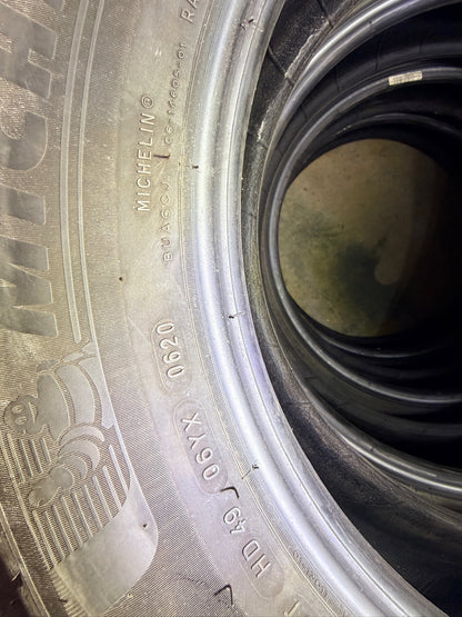 215/60/16 - estive - Bridgestone - DOT 2020 - Usato