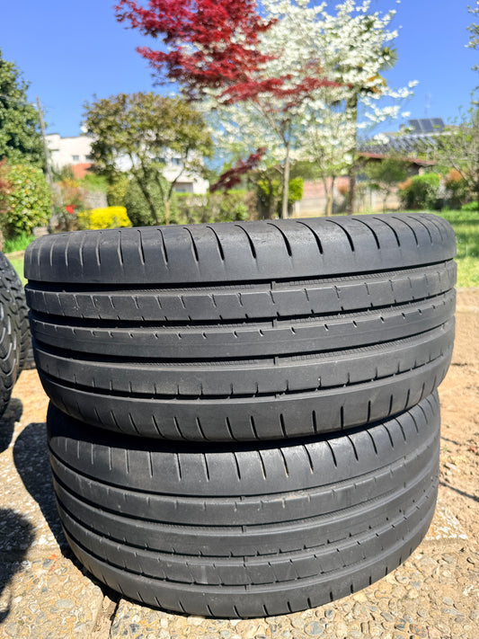 225/45/17 - Estive - Goodyear - DOT 2017 - Usato