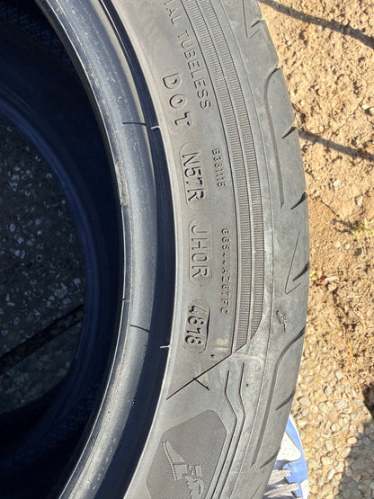 225/45/17 - Estive - Goodyear - DOT 2017 - Usato