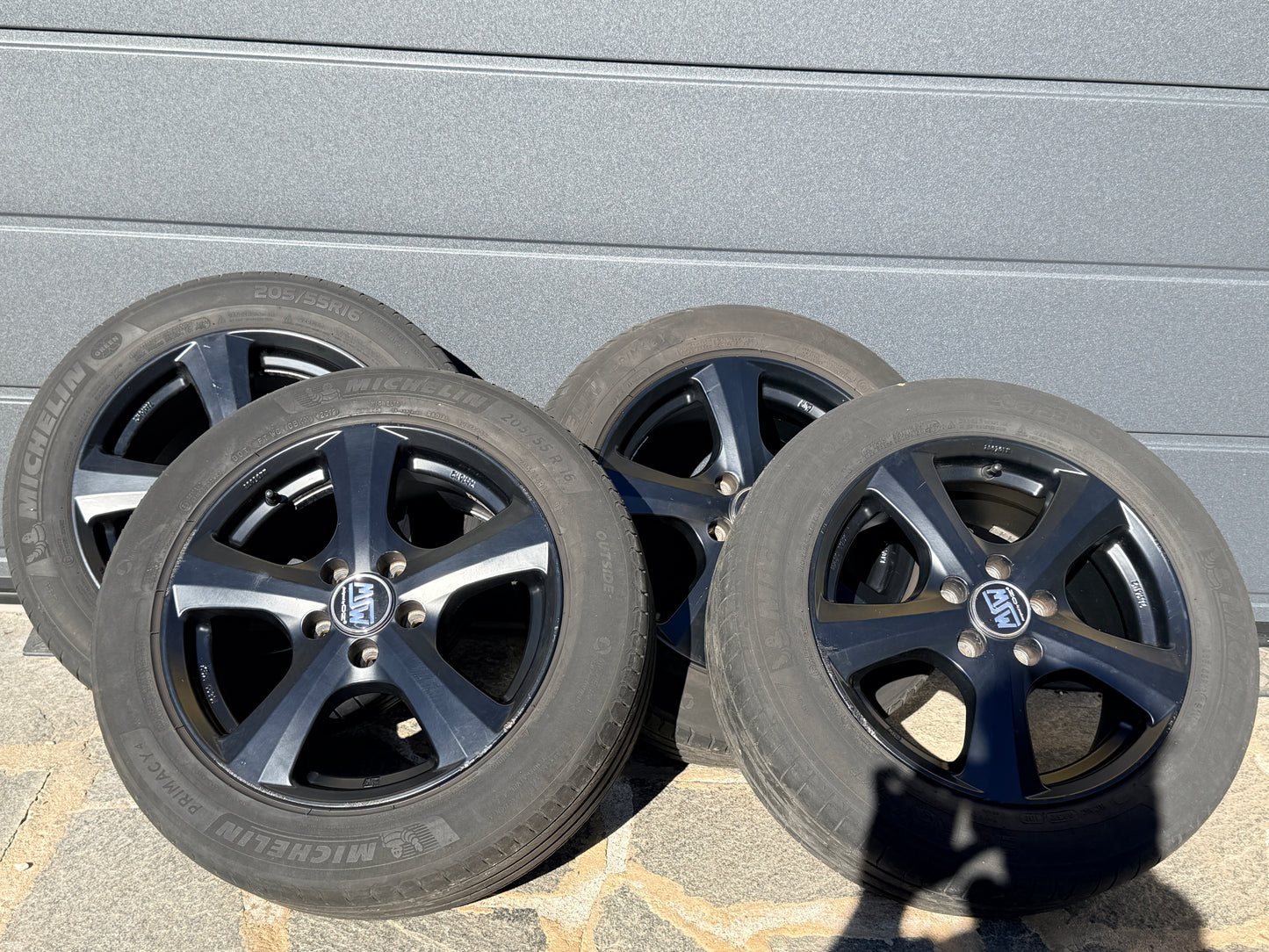 Cerchi + gomme 16” - Ford - MSW/OZ - Usato