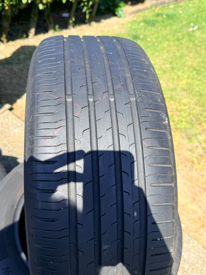 225/55/17 - estive - Continental - DOT 2020 - Usato