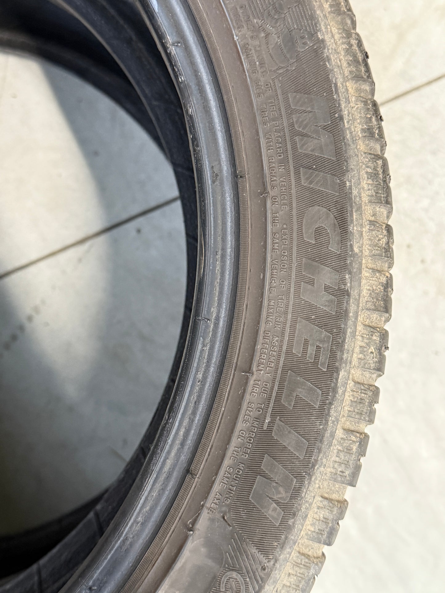 205/45/17 - 4 stagioni - Michelin - DOT 2020 - Usato