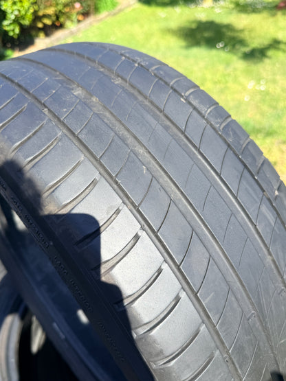 225/50/18 - Estive - Michelin - DOT 2017 - Usato
